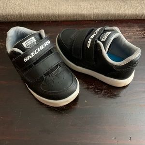 Skechers shoes